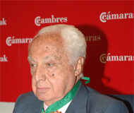 “La reforma de la ley electoral es el asunto primero, esencial, de cuantos tenemos pendientes en España” Manuel Jiménez de Parga