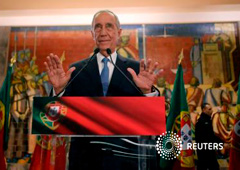 Rebelo de Sousa atiende a los medios en Lisboa, el 24 de enero de 2016 Rebelo de Sousa atiende a los medios en Lisboa, el 24 de enero de 2016