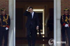España debe priorizar el crecimiento sin olvidar reformas, dicen UE y OCDE El presidente del Gobierno, Mariano Rajoy, el 29 de mayo en La Moncloa