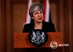 La primera ministra británica, Theresa May, ofrece una rueda de prensa tras una reunión de gabinete en Londres. 2 de abril de 2019