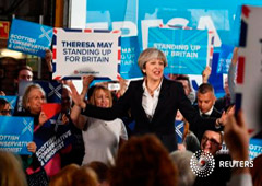 May durante un acto electoral en Edimburgo, Escocia, el 5 de junio de 2017