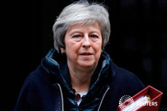 May dice que siguen las negociaciones sobre la futura relación con la UE La primera ministra británica Theresa May sale del número 10 de Downing Street en Londres, Reino Unido, el 21 de noviembre de 2018