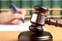 La Sentencia del Pleno del Tribunal Supremo de 2 de julio de 2019, relativa al beneficio de la exoneración del pasivo insatisfecho Un mazo encima de una mesa