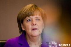 Las dudas de Merkel sobre Juncker abren la carrera por la Comisión Europea Las dudas de Merkel sobre Juncker abren la carrera por la Comisión Europea