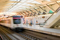 El TC anula la resolución que declara responsable del accidente de metro de 2006 al director de RRHH por vulnerar su derecho al honor maza y balanza