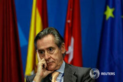 La Audiencia de Madrid anula una de las causas contra Blesa Blesa en un debate bancario en Madrid en octubre de 2008