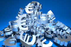 La banca europea tiene más de 1,3 billones de euros en activos no estratégicos Símbolos del euro amontonados.