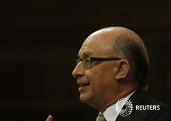 El ministro de Haciendda, Cristóbal Montoro, en el Congreso de los Diputados, el 24 de diciembre de 2012.