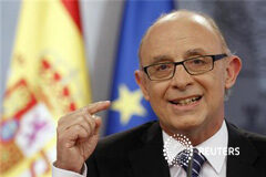Montoro: España ve cerrados los mercados por la prima de riesgo Montoro