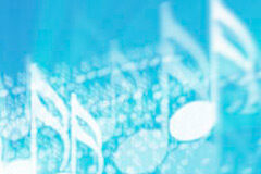 Un juez de lo mercantil de Sevilla acuerda la resolución de 20 contratos firmados por ‘El Barrio’ con una compañía para la edición musical de sus canciones Música