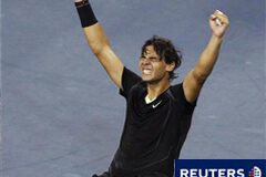 Rafa Nadal completa su colección de Gran Slam al ganar en EEUU En la imagen, Nadal celebra su victoria sobre Djokovic en Nueva York, el 13 de septiembre de 2010.
