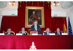 De izquierda a derecha: Javier Moscoso, Javier Sanz, Luis Díez-Picazo, José Manuel García, Eugenio Rodríguez