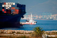 El barco Open Arms llega a España con 87 migrantes a bordo El barco Open Arms, de la ONG Proactiva Open Arms, en Algeciras, España el 9 de agosto de 2018