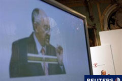 Ordóñez: Recapitalizar las cajas tendrá poco impacto en la deuda Fernández Ordóñez en un acto en Madrid el 23 de mayo de 2011.