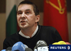 Otegi durante una rueda de prensa en San Sebastián, el 16 de marzo de 2009. Otegi durante una rueda de prensa en San Sebastián, el 16 de marzo de 2009.