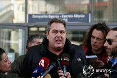 Syriza formará gobierno con el partido de derecha Independientes El líder de Griegos Independientes, Panos Kammenos, en declaraciones a periodistas en Atenas,e l 21 de diciembre de 2014