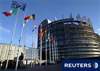 La Comisión de Empleo del Parlamento Europeo pide que se endurezcan las sanciones para combatir el trabajo en negro. Fachada del Parlamento Europeo