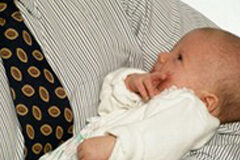 Paternidad dudosa: las acciones de filiación y el daño derivado de la ocultación dolosa Los funcionarios no pueden acumular el permiso de paternidad de 15 del Estatuto de la Función Pública con los 13 días de permiso del Estatuto de los Trabajadores