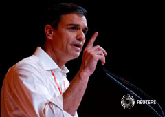 El líder del PSOE Pedro Sánchez habla durante un congreso nacional del partido, en Madrid, 18 de junio de 2017