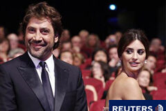 Penélope Cruz y Javier Bardem esperan su primer hijo En esta imagen de archivo, Cruz (D) y Bardem (I) durante la gala de premios del Festival de Cannes el 23 de mayo de 2010.