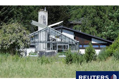 La plantación alemana no entiende la investigación por E.coli Un invernadero en la parte posterior de la explotación orgánica "Gaertnerhof Bienenbuettel" en Bienenbuettel, en la Baja Sajonia el 6 de junio de 2011.