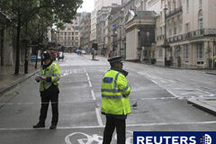 Un informe alerta de posibles atentados en Reino Unido policia-reinounido.jpg