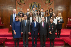Thomson Reuters entrega en la Universidad de Navarra los premios a los mejores expedientes académicos Thomson Reuters entrega en la Universidad de Navarra los premios a los mejores expedientes académicos