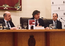 Óscar Fernández León presenta ‘Arte y técnica del alegato’ (Thomson Reuters Aranzadi) Momento de la presentación