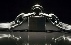 Informe de la CNC sobre la gestión colectiva de derechos de autor ¿Hacia un estándar internacional de privacidad?candado