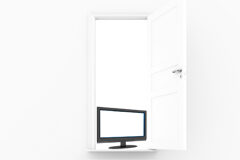 Puerta abierta a la privatización de las televisiones autonómicas Una puerta abierta donde se ve una televisión