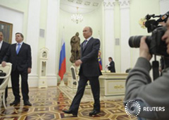 Putin insta a separatistas en Ucrania a posponer votación sobre secesión
