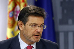 El ministro de Justicia destaca la contribución de la reforma de la LECrim a la agilización de la justicia penal y el fortalecimiento de las garantías procesales El ministro de Justicia, Rafael Catalá, en la rueda de prensa posterior al Consejo de Ministros.