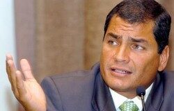 La Asamblea Constitucional ecuatoriana aprueba el texto de la nueva Constitución La Asamblea Constitucional ecuatoriana aprueba el texto de la nueva Constitución