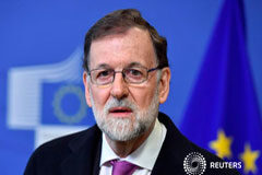 Rajoy designará la semana próxima al nuevo ministro de Economía, no hará más cambios El presidente del Gobierno español, Mariano Rajoy, habla con la prensa en Bruselas, el 23 de febrero de 2018