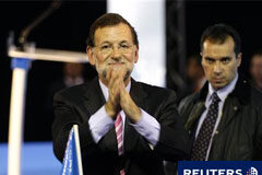 El CIS otorga al PP la mayoría absoluta el 20-N Mariano Rajoy, candidato del PP, en un mítin en Castelldefells