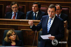 Rajoy pide confiar en los profesionales sanitarios tras el caso de ébola Rajoy gesticula en una sesión en el Congreso en Madrid, el 8 de octubre de 2014