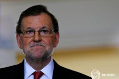 El PP cerrará filas con Rajoy en un Congreso que intentará proyectar unidad Rajoy durante una rueda de prensa en el Palacio de la Moncloa en Madrid, el 30 de diciembre de 2016