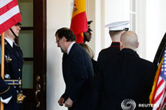 Rajoy se reúne con Trump sin Cataluña en la agenda Rajoy durante su anterior visita como presidente español a la Casa Blanca, en Washington, el 13 de enero de 2014