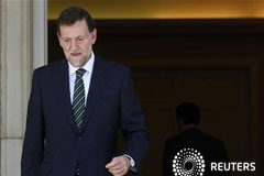Rajoy: La salida de Grecia del euro sería un «error mayúsculo» Rajoy en el Palacio de La Moncloa antes de reunirse con el presidente del Parlamento Europeo