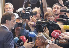 Mariano Rajoy frente a periodistas