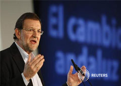 Rajoy durante un mitin en Almería