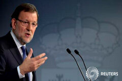Rajoy dice que los esfuerzos de los españoles han evitado acabar como Grecia Rajoy ofrece una rueda de prensa en Bruselas el 26 de junio de 2015