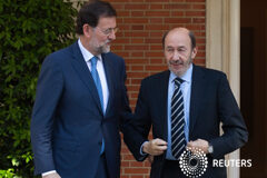 PP y PSOE alcanzan un acuerdo para supervisar el arbitraje en los casos de las preferentes Rajoy y Rubalcaba