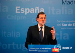 Rajoy en rueda de prensa en Madrid el 10 de abril de 2017
