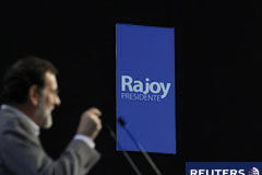 La crisis desactiva parte del miedo al PP esgrimido por el PSOE Imagen del candidato del PP y favorito en los sondeos, Mariano Rajoy