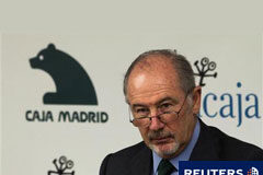 Rato anuncia su intención de sacar a bolsa BFA Rato asiste a la firma de la SIP con otras seis cajas, en Madrid el 15 de junio de 2010.