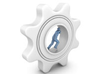 La reforma laboral “paralela” muñeco dentro de una rueda