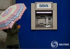 El Tribunal Supremo ha asumido la jurisprudencia de la sentencia del Tribunal de Justicia de la Unión Europea que obliga a los bancos españoles a pagar el 100 por cien de las cantidades cobradas de más a los clientes con cláusulas suelo declaradas nulas.