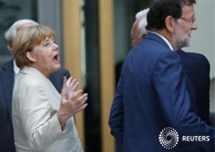La canciller alemana, Angela Merkel, dijo el martes que Cataluña había de respetar los tratados europeos sobre integridad territorial, dando a entender que la región del noreste de España saldría de la Unión Europea en caso de que se produjera una futura