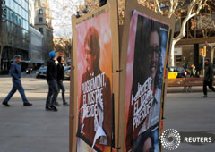 En la imagen, carteles de partidos proindependentistas en Barcelona, 22 de diciembre de 2017. En la imagen, carteles de partidos proindependentistas en Barcelona, 22 de diciembre de 2017.